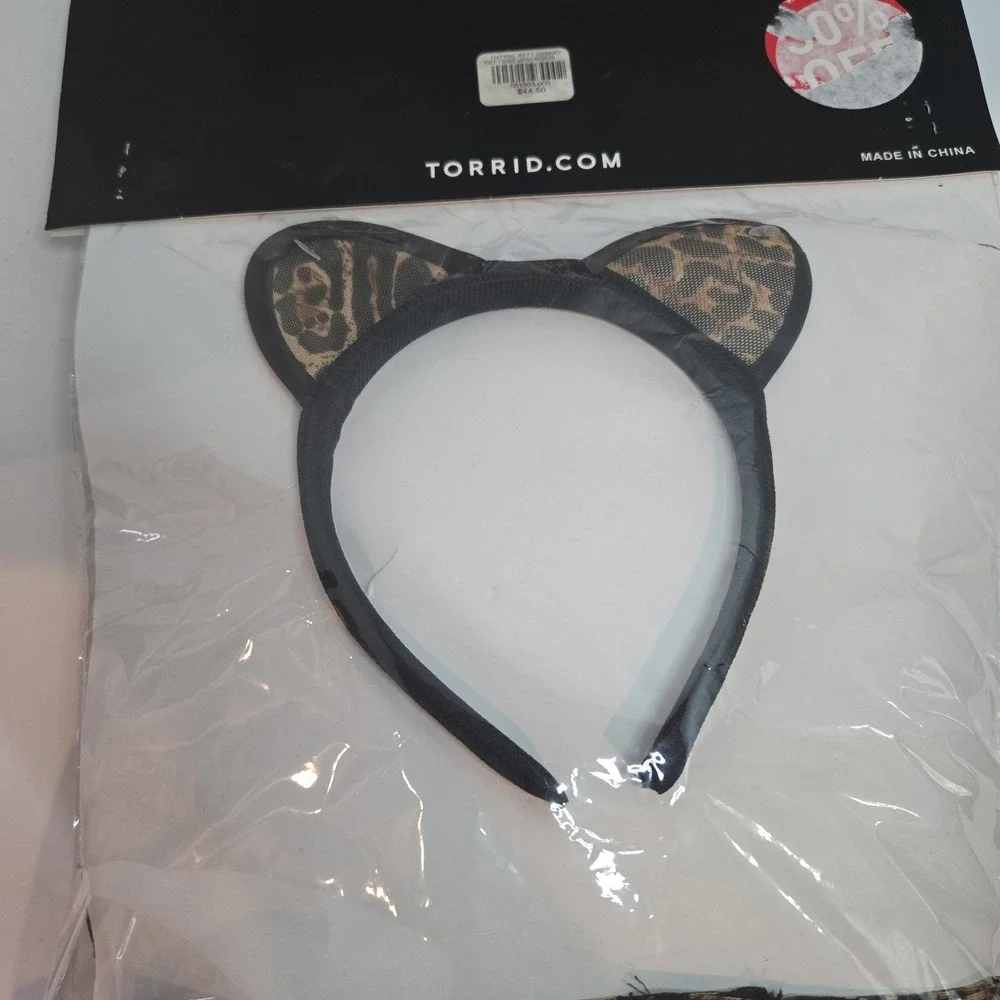 NEW Torrid Halloween Flirty Kitty Costume Accessory Kit Cosplay‎ Lingerie +skirt